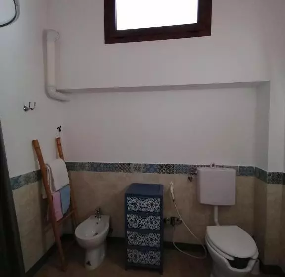 ベッドアンドブレックファースト Petronilla