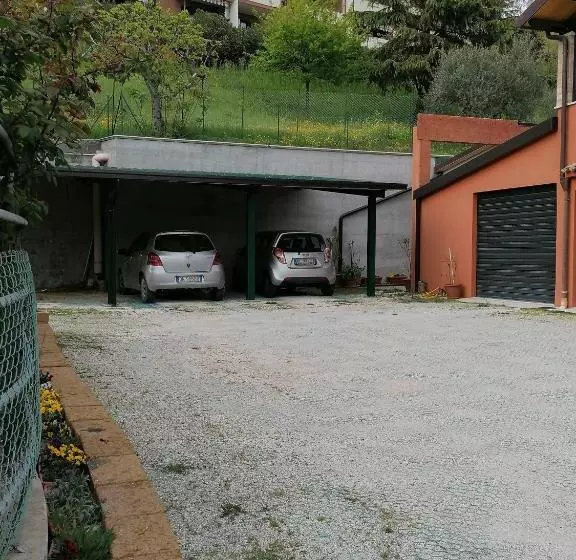 ベッドアンドブレックファースト Petronilla