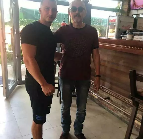 Hotelli Fresh Accommodation