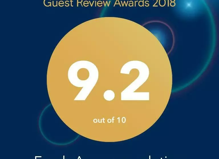 Hotelli Fresh Accommodation