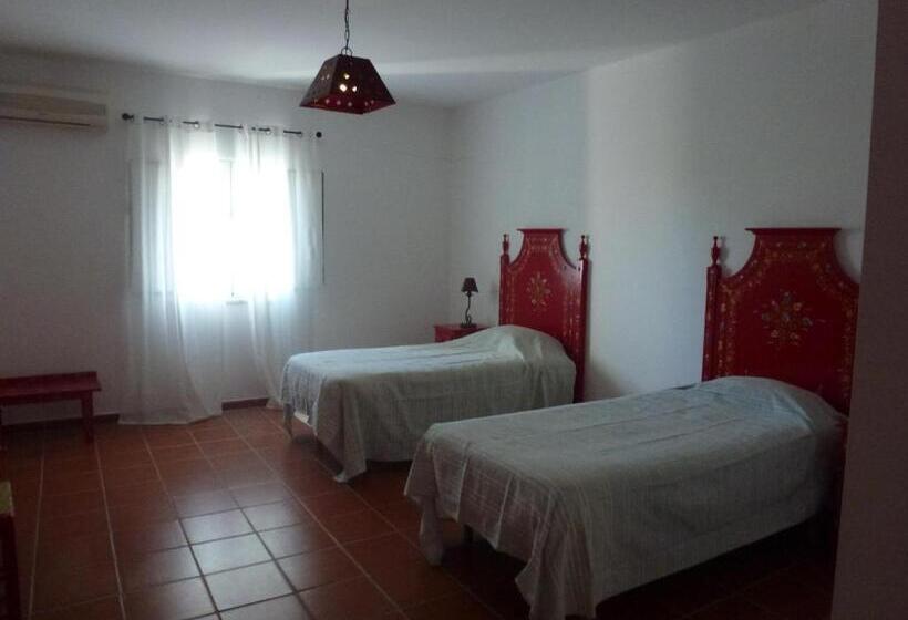 Otel Monte Das Oliveiras