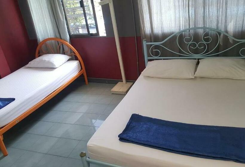 פנסיון Mr. Clean Guesthouse