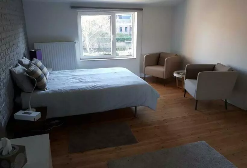 Aamiaismajoitus (B&B) Office Des Bons Enfants