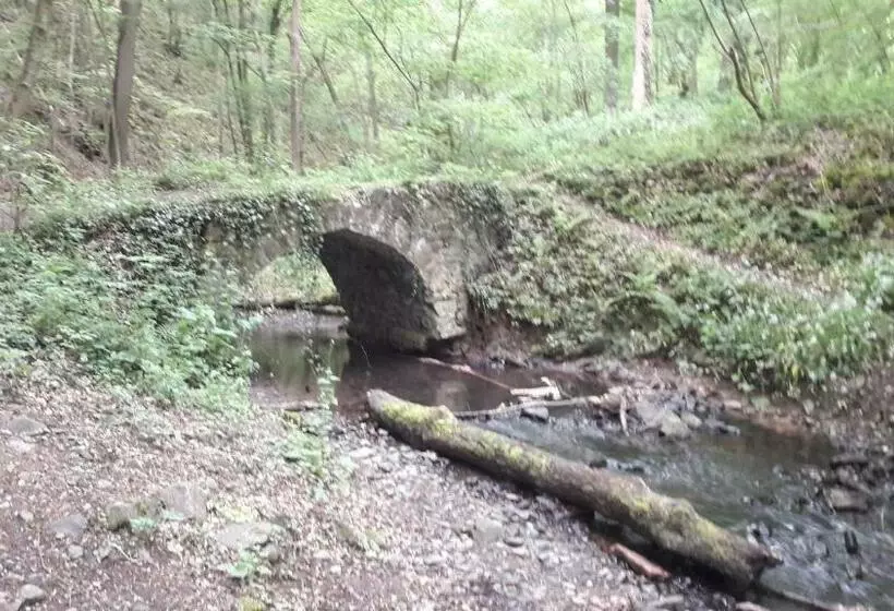 Aamiaismajoitus (B&B) Office Des Bons Enfants