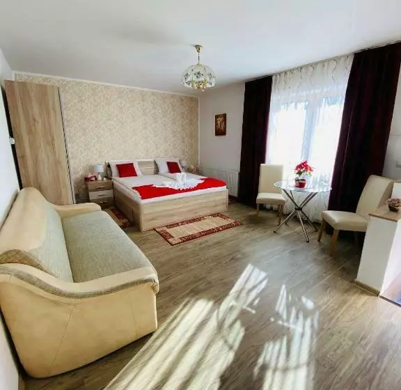 پانسیون Casa Elena