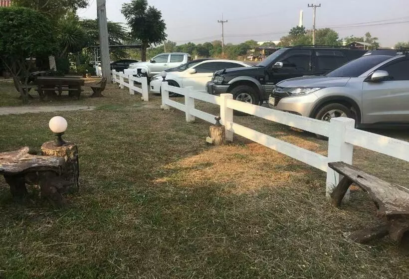 پانسیون The Green Land