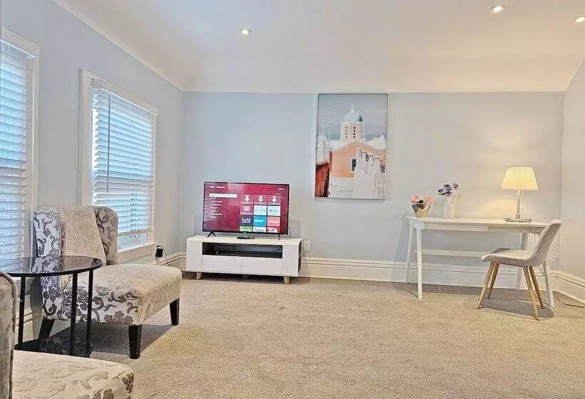 Majatalo Winnipeg Holiday