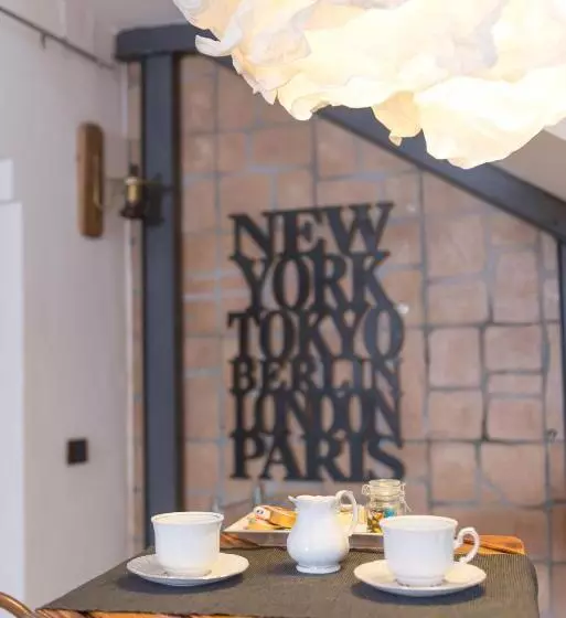 ベッドアンドブレックファースト Loft Style Taverna