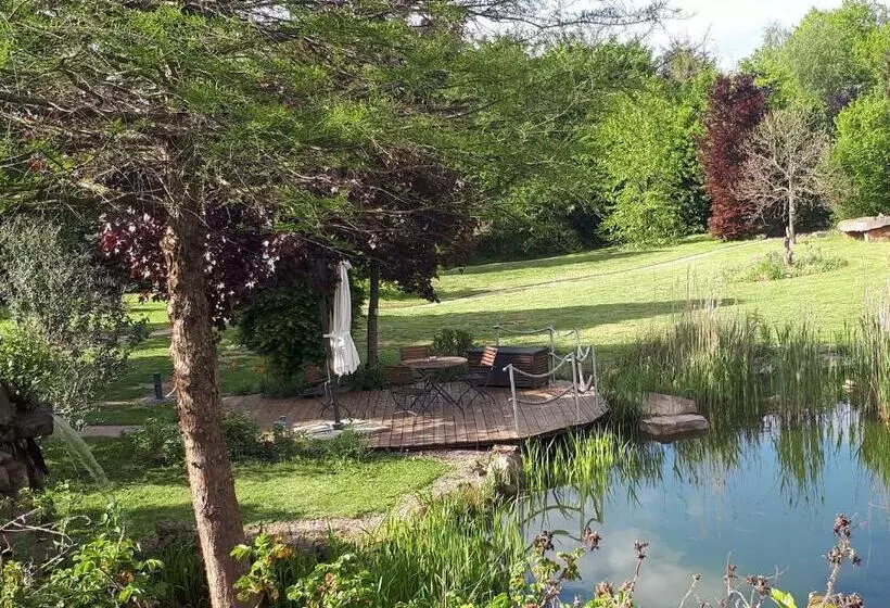 Hotelli Landhaus Hof Schlenstedt