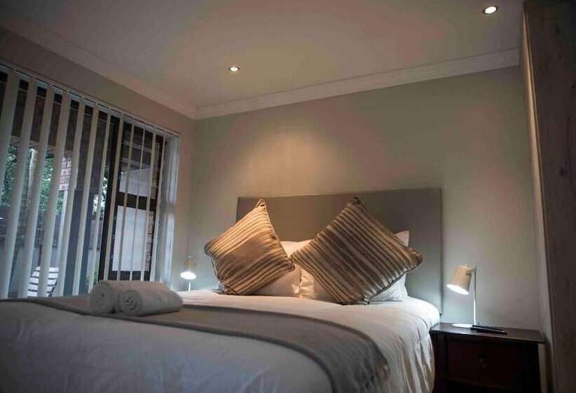 膳宿费 Palmwood Guest House