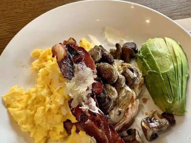 Majatalo Palmwood Guest House