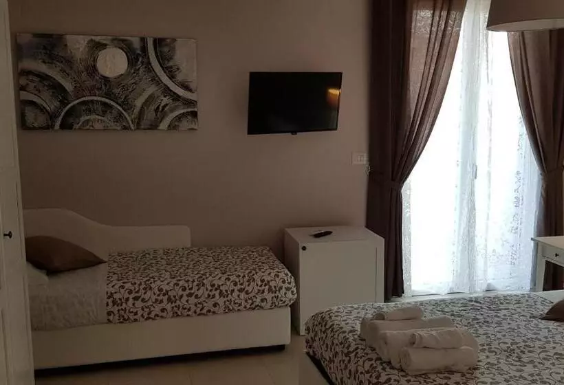 تختخواب و صبحانه Home Sweet Home