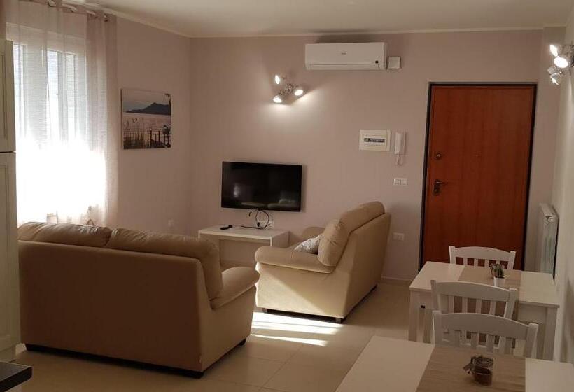 تختخواب و صبحانه Home Sweet Home