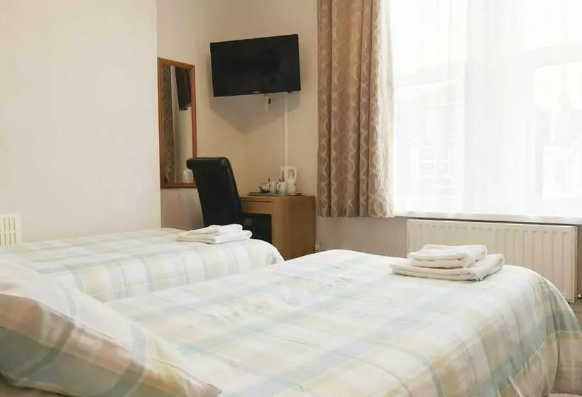 ペンション Esk Vale Guest House