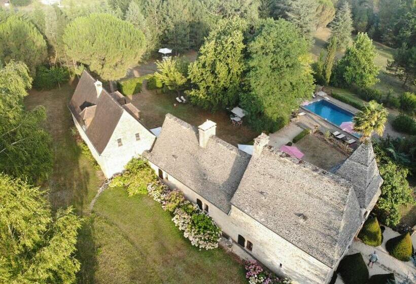 بنسيون Manoir Du Rieu