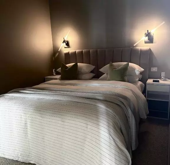 Aamiaismajoitus (B&B) Frogs Pond