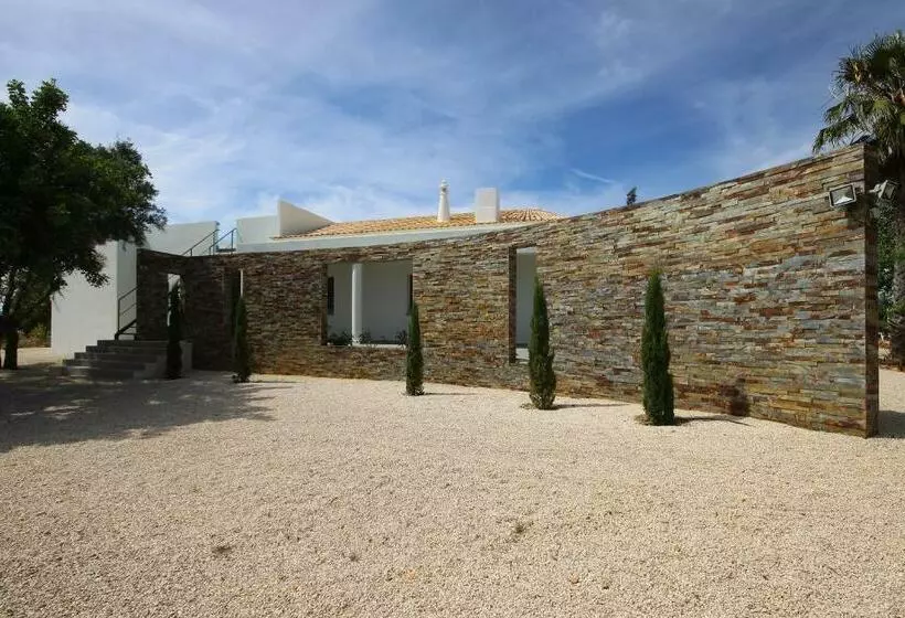 Aamiaismajoitus (B&B) L&f House