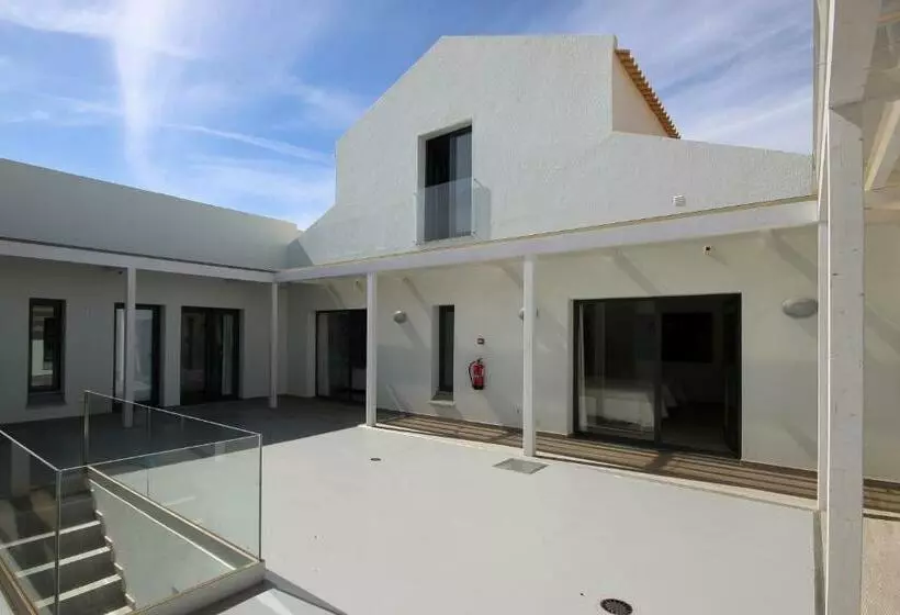 Aamiaismajoitus (B&B) L&f House