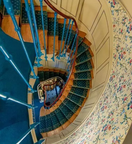 تختخواب و صبحانه Maison Longuevie