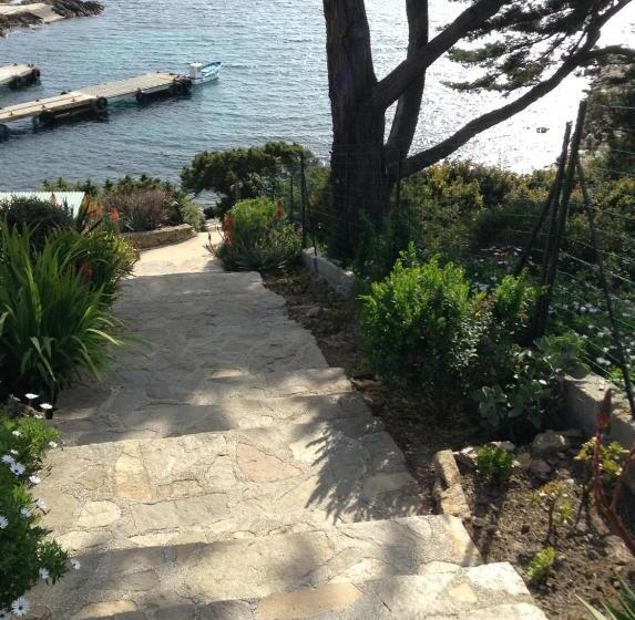 مبيت وإفطار Villa Mirabel