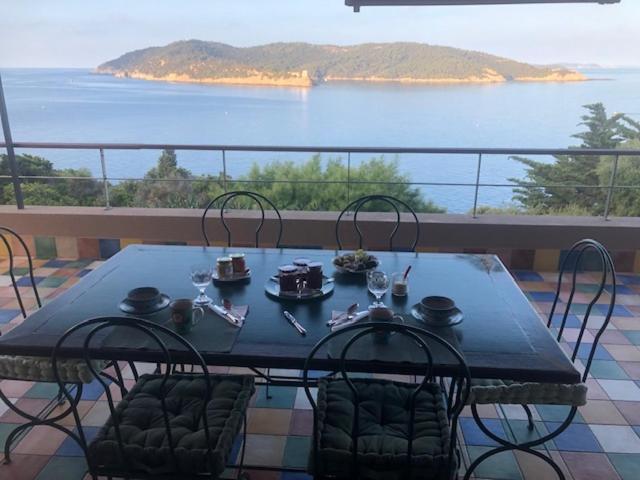 مبيت وإفطار Villa Mirabel