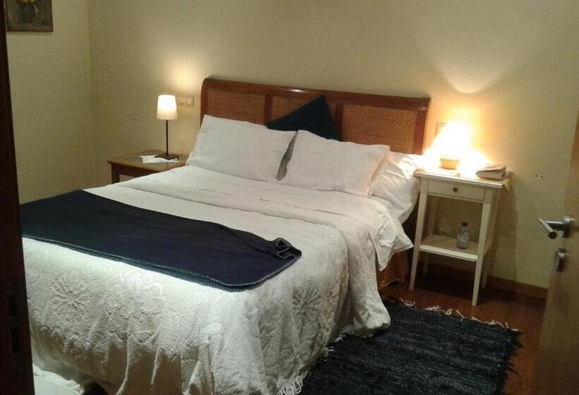 هتل Casa Dos Confrades