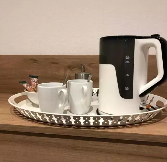 هتل Gasthof & Restaurant Am Kreuz