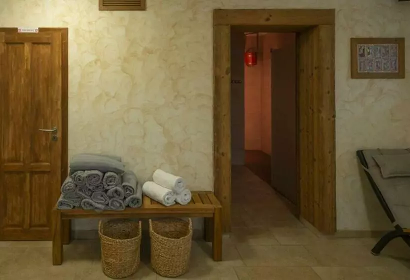 Majatalo Pivovar Lyer