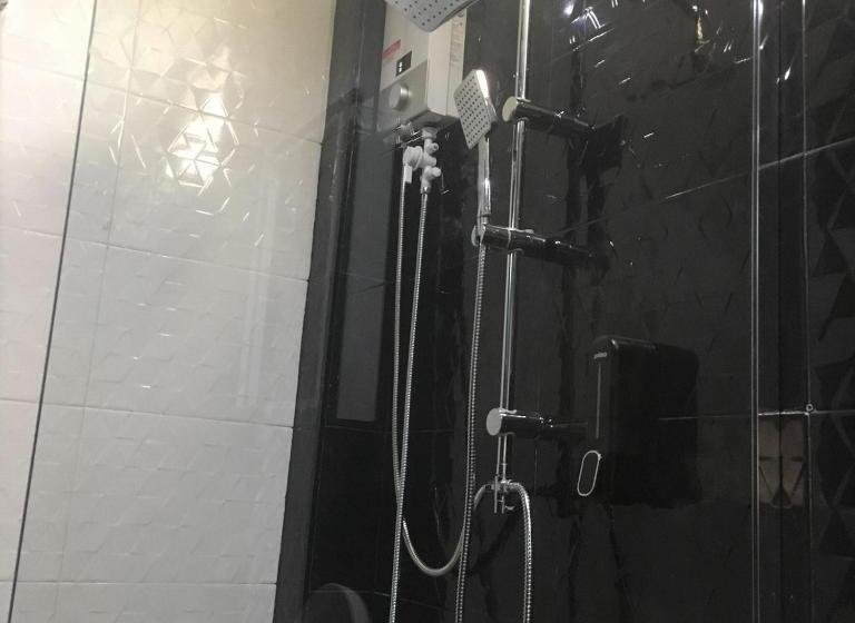 Пансион The Loft Resort Kabin Buri