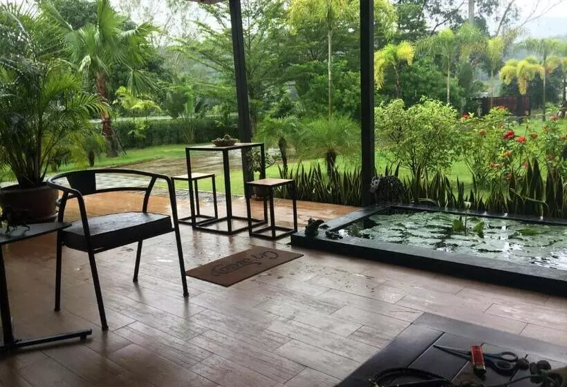Lomakeskus B&b Forest Hill Khao Yai
