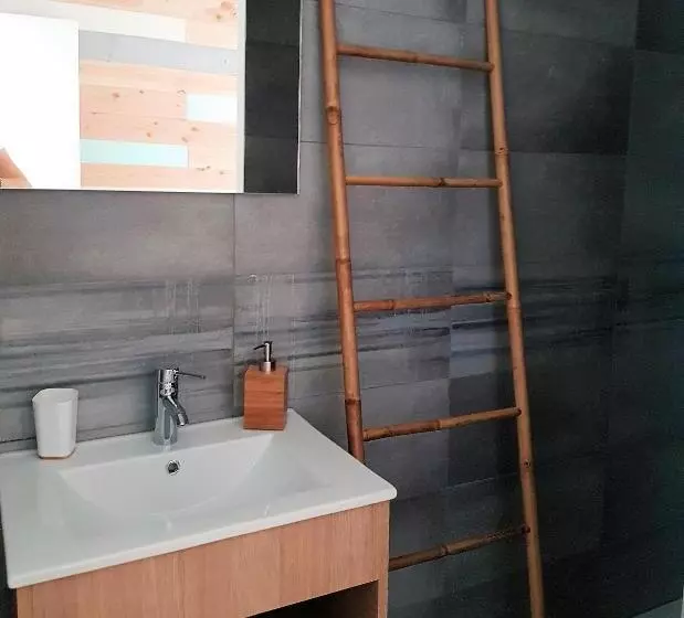 Aamiaismajoitus (B&B) Agathe Et Titi