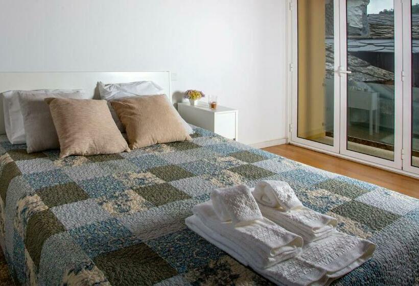 تختخواب و صبحانه Casa Amarela