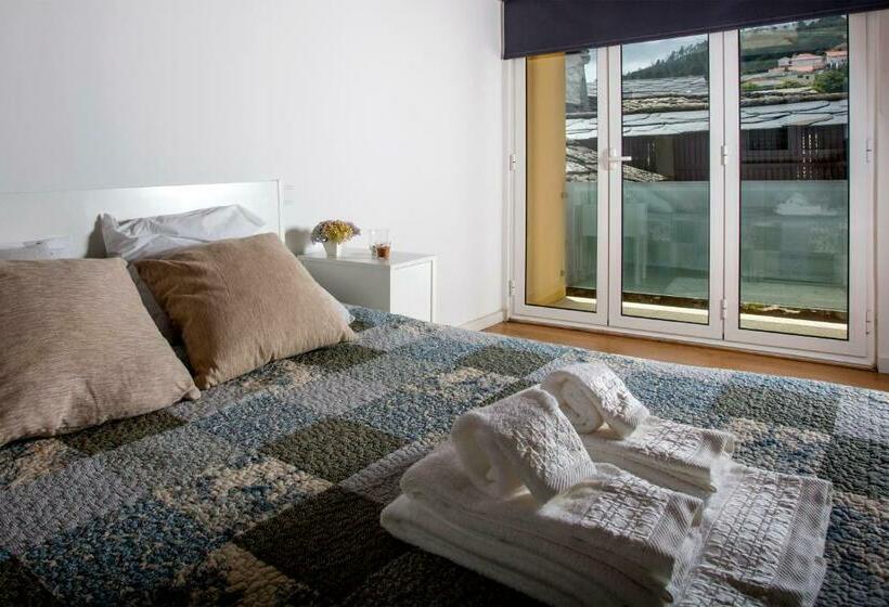 تختخواب و صبحانه Casa Amarela