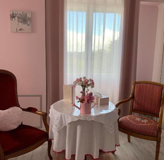 Bed and Breakfast Les Grillettes