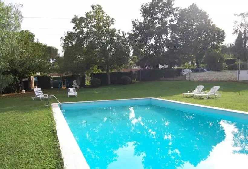 Aamiaismajoitus (B&B) Vacanze Romane Olgiata