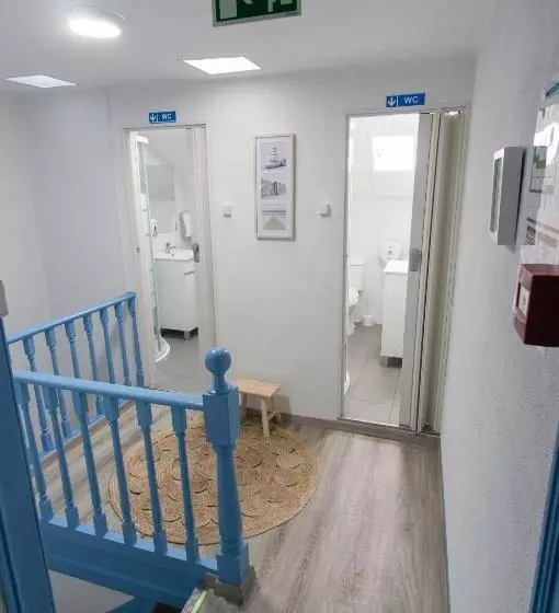 Change The World Hostels   Cascais   Estoril