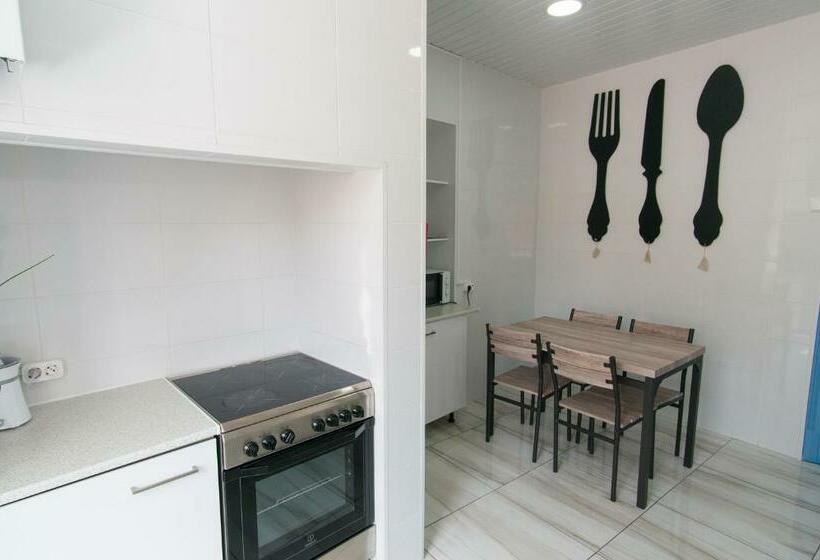 Change The World Hostels Cascais Estoril