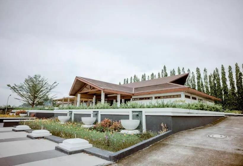 Hotelli Estancia De Lorenzo Tarlac