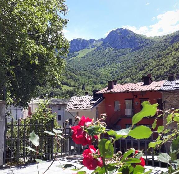 مبيت وإفطار L Calié