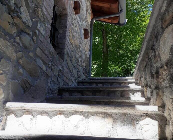 مبيت وإفطار L Calié