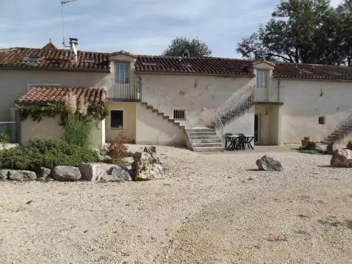 Aamiaismajoitus (B&B) Le Vinagrou