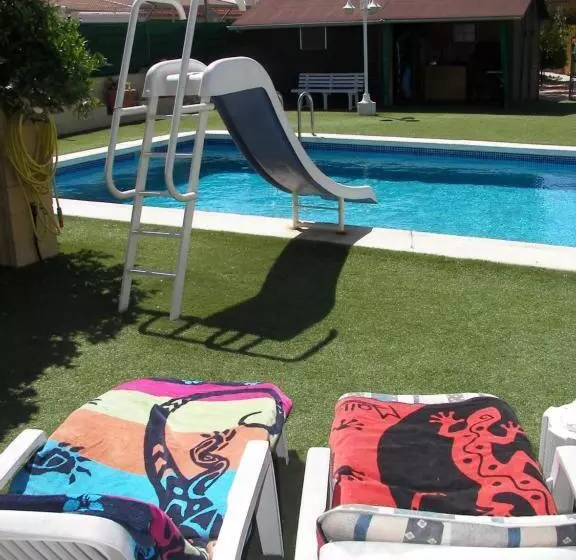 Aamiaismajoitus (B&B) Posada Chloe Santiago