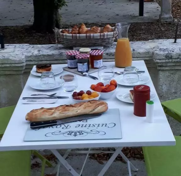 ベッドアンドブレックファースト Villa Saint Privat