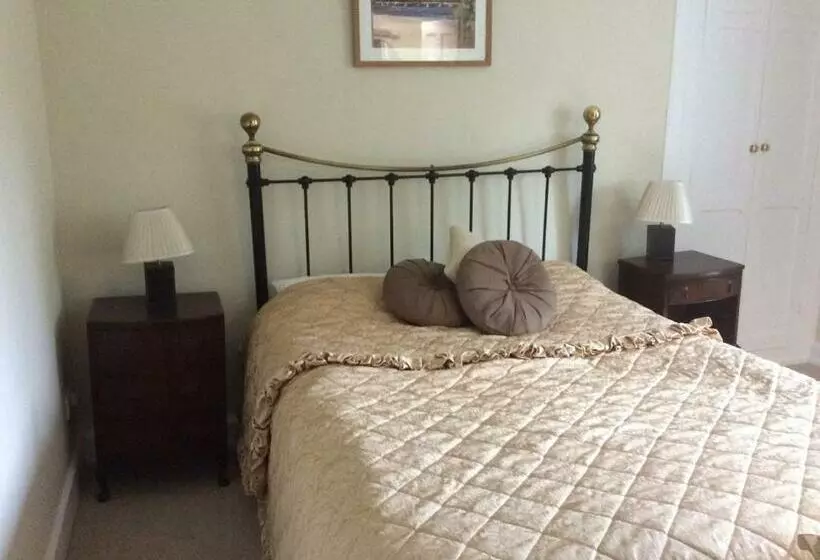 Bed and Breakfast Zeal Farm