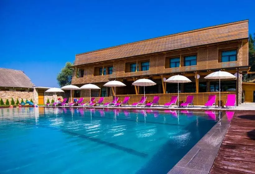 هتل Villa Victoria Thermal