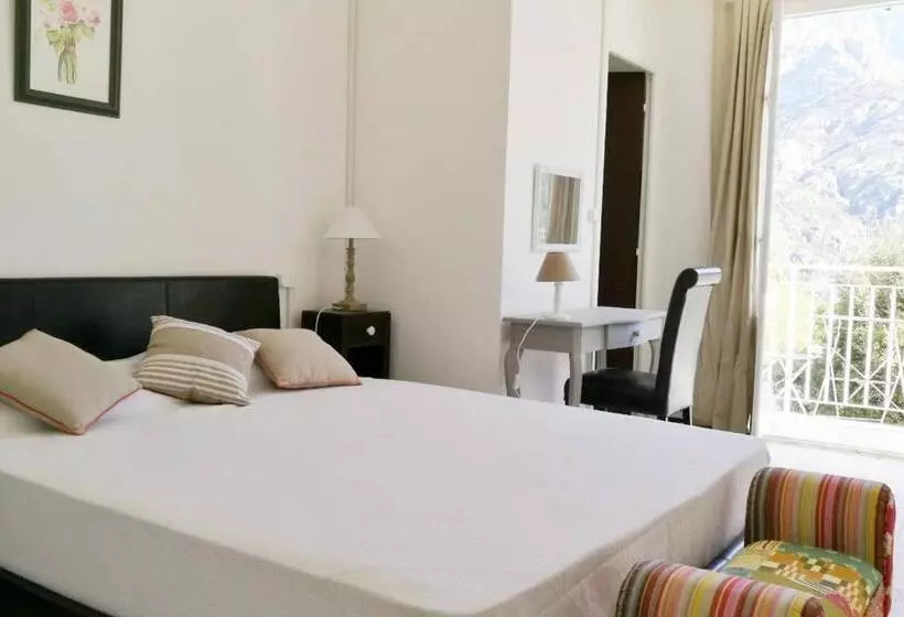 Aamiaismajoitus (B&B) 1er Consul