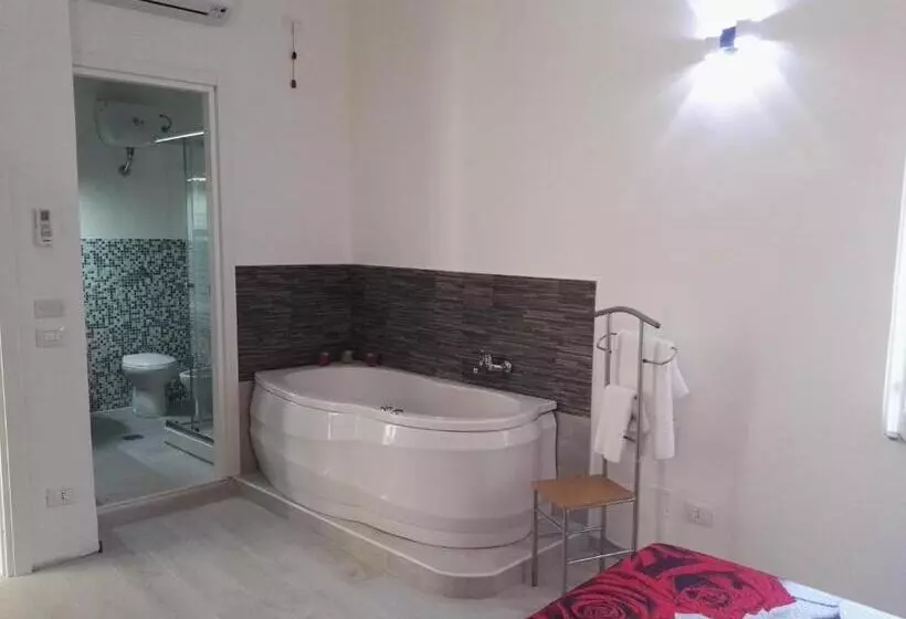 Aamiaismajoitus (B&B) A Due Passi Dal Mare