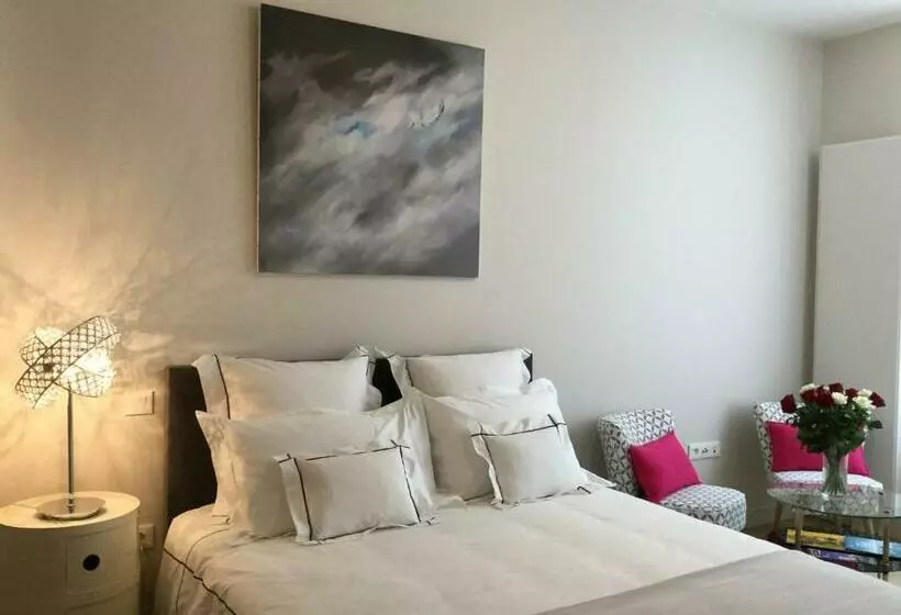 ベッドアンドブレックファースト Calme Et Sérénité