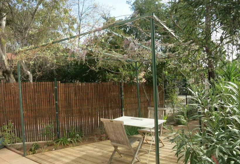 Bed and Breakfast Villa Les Lys