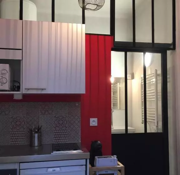 تختخواب و صبحانه Villa Les Lys